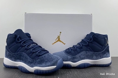Navy Jordan Practical 11 AR0715-441 Retro Midnight 690 0730